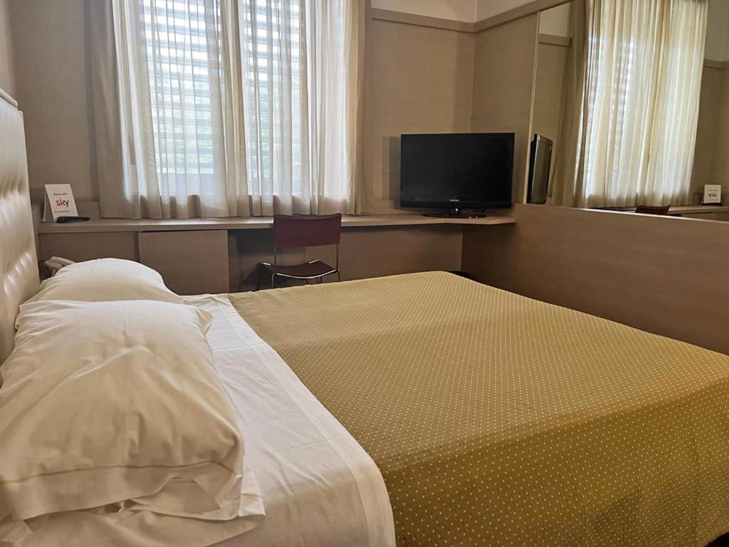 Viva Hotel Avellino Exterior photo