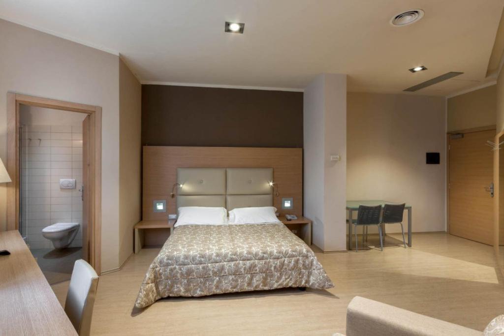 Viva Hotel Avellino Exterior photo